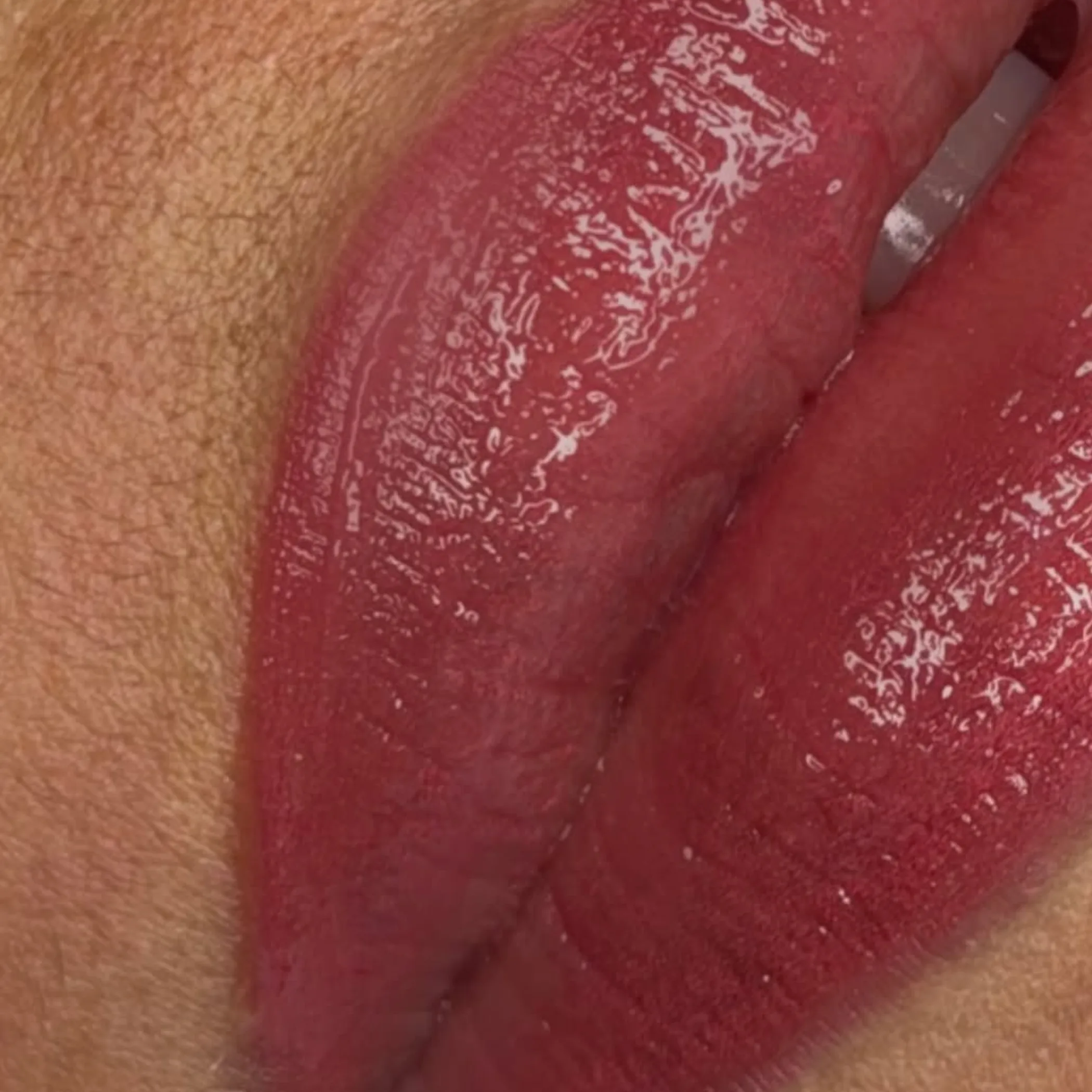 close up titanium dioxide pigment lips